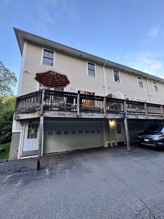 Building Photo - 60 Pyburn Rd