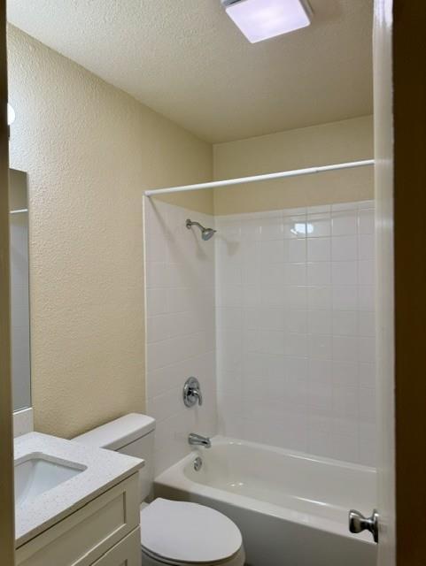 Building Photo - 1809 Easton Dr
