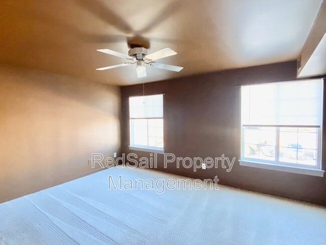 Building Photo - 212 Dockside Dr