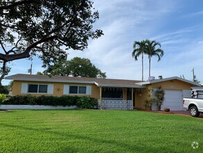 Building Photo - 6760 SW 11th St