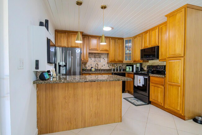 Building Photo - 787 Carissa Dr