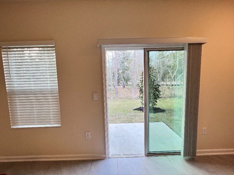 Building Photo - 64 Pasadena Dr