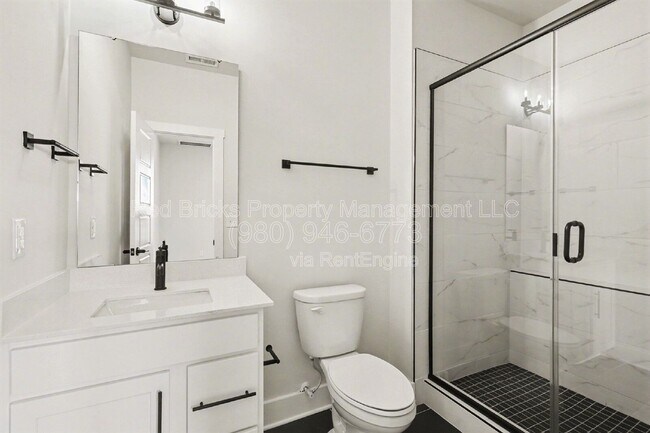 Building Photo - 7920 Sansom Cir