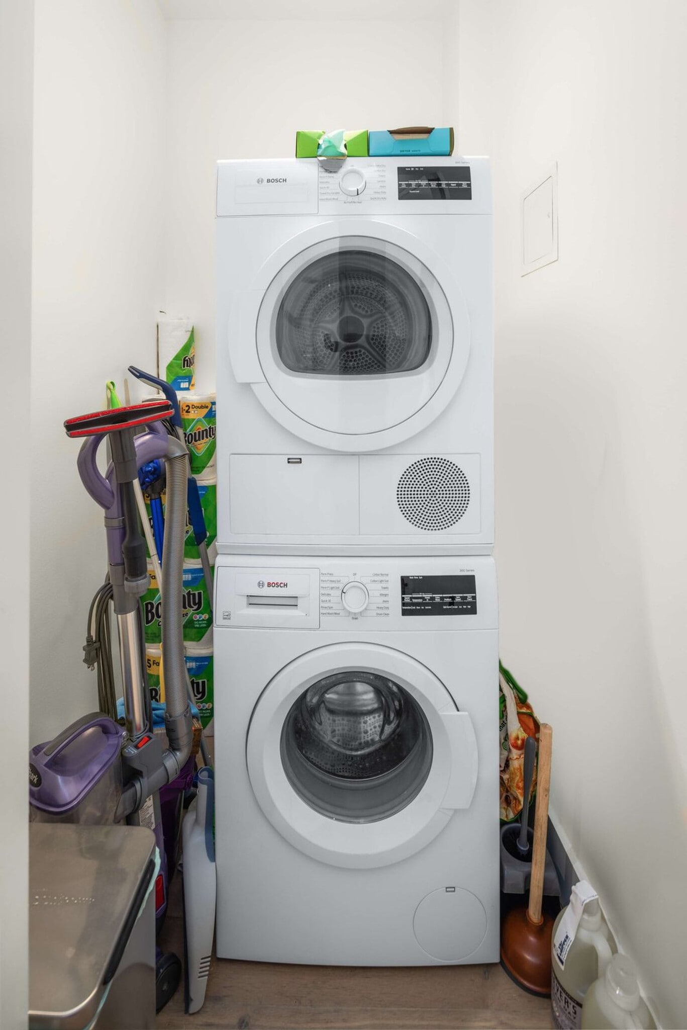 Building Photo - 61 Rivington St