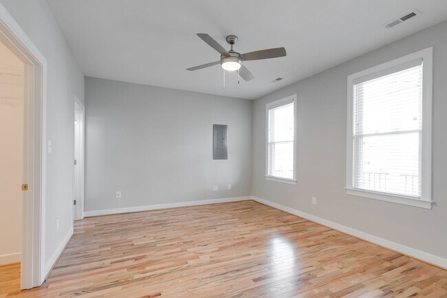 Building Photo - 1017 N 33rd St
