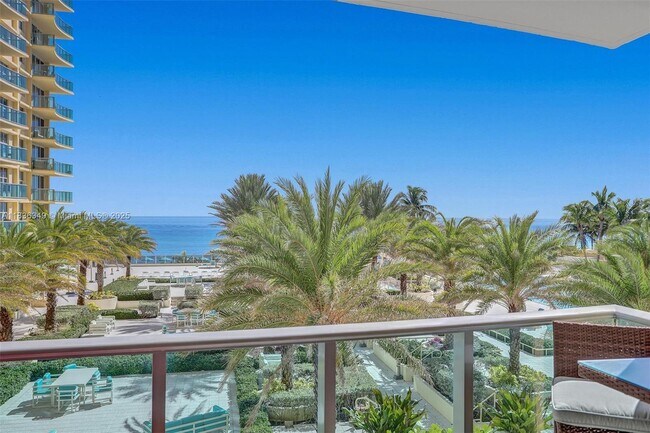 Building Photo - 2501 S Ocean Dr