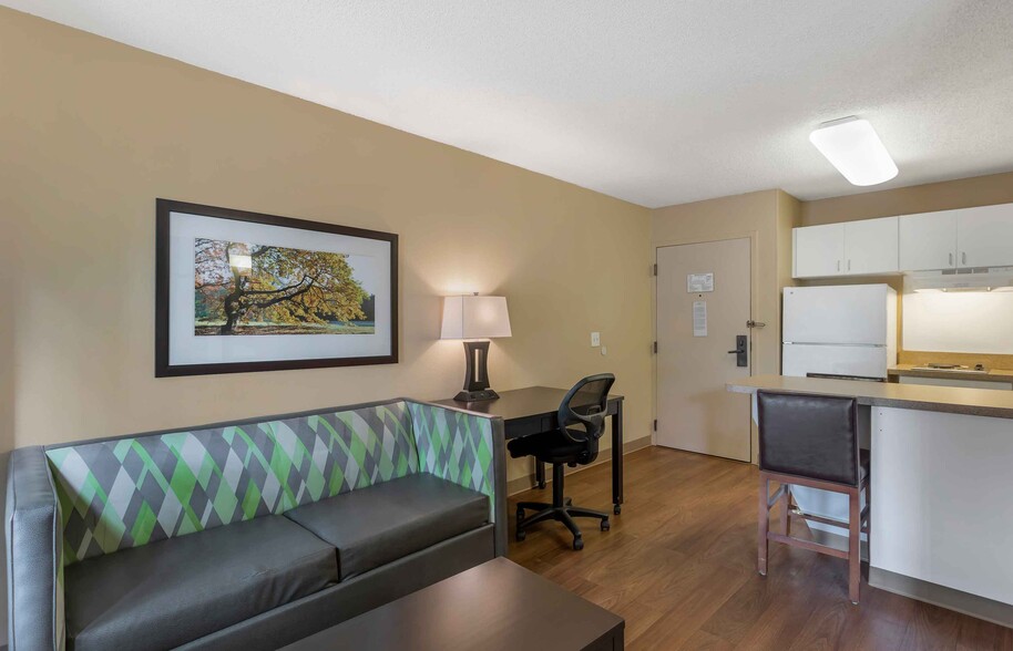 Building Photo - Furnished Studio-Memphis - Airport