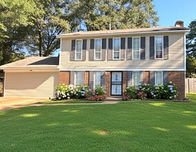 Building Photo - 5300 Pipers Gap Dr