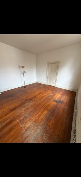 Building Photo - 313 North St