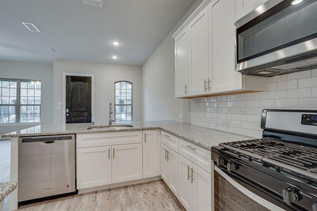 Building Photo - 6217 Rainbow Valley Pl