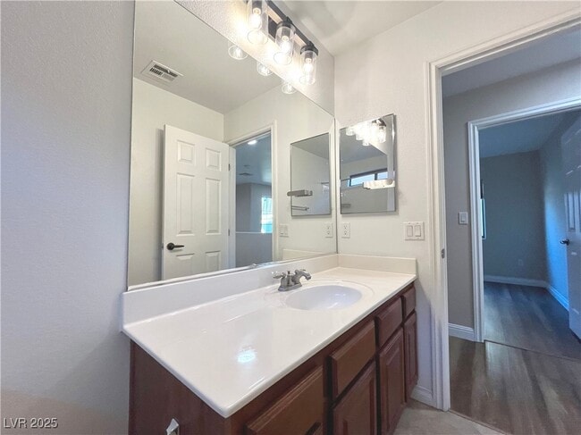 Building Photo - 10658 Little Horse Creek Ave