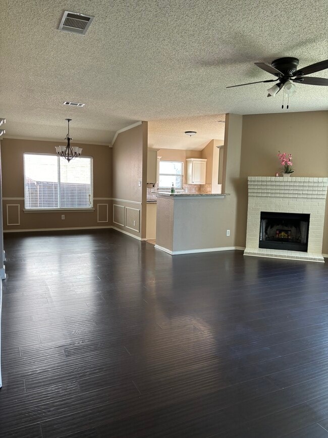 Building Photo - 1806 Rybovich Ln