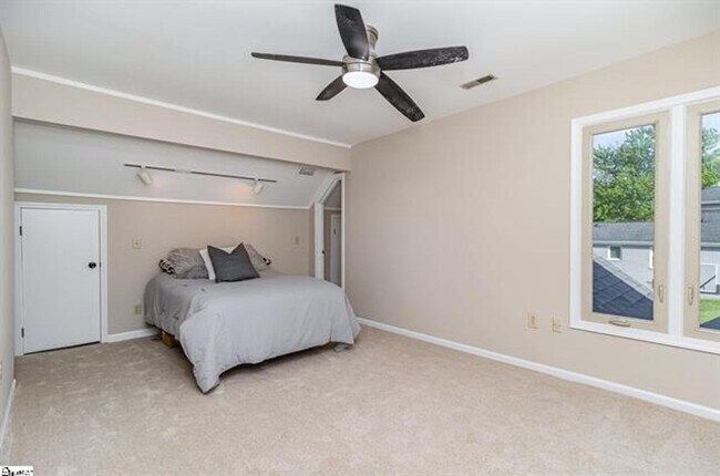 Building Photo - Beautiful Home at the Smithfields Country ...
