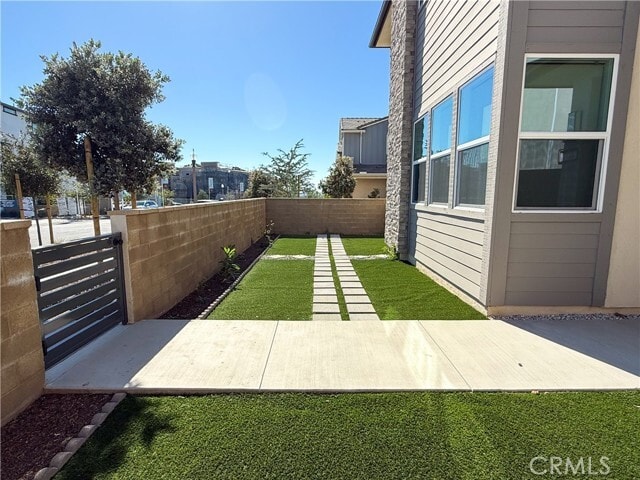 Building Photo - 647 Gadwall