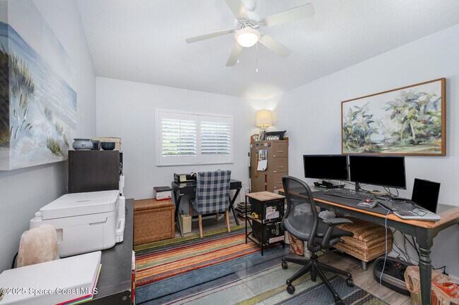 Building Photo - 1021 Indian Oaks Dr