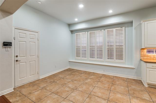 Building Photo - 1991 Sandy Creek Dr