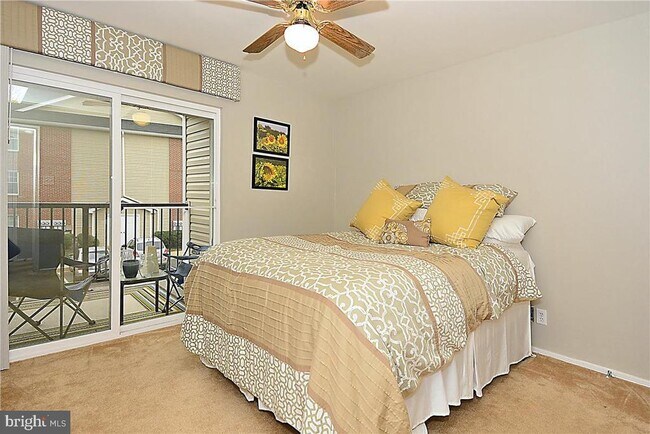 Building Photo - 3305 Wyndham Cir