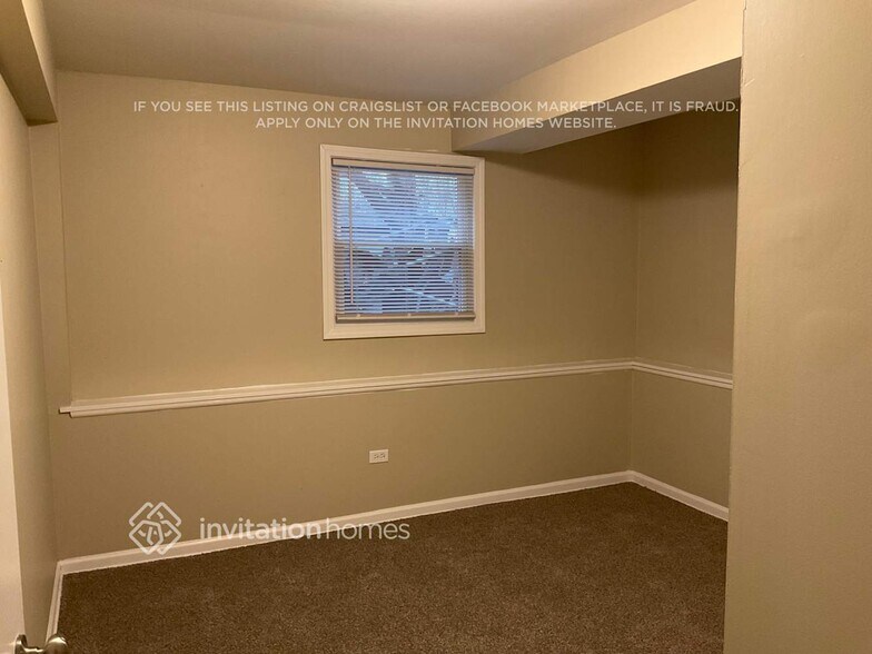 Building Photo - 13601 Cherry Ln