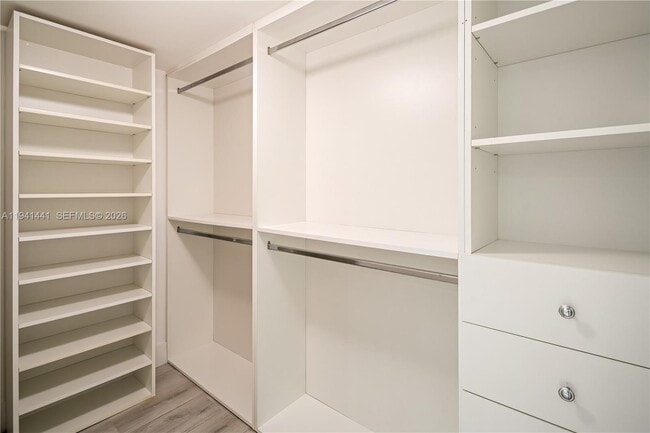 Building Photo - 1111 Crandon Blvd