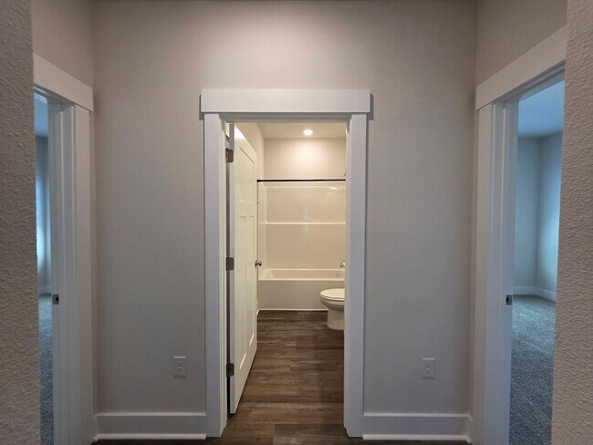 Building Photo - 5839 Sargassum Ln