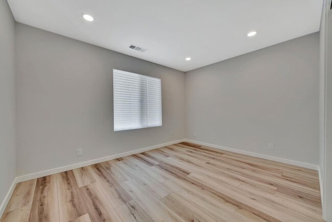 Building Photo - 2833 Cadmill Ct