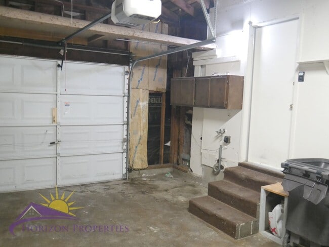 Building Photo - 2 Bed 1 Bath 827 Sq. Ft. Citrus Heights Duplex in Sunrise Estates