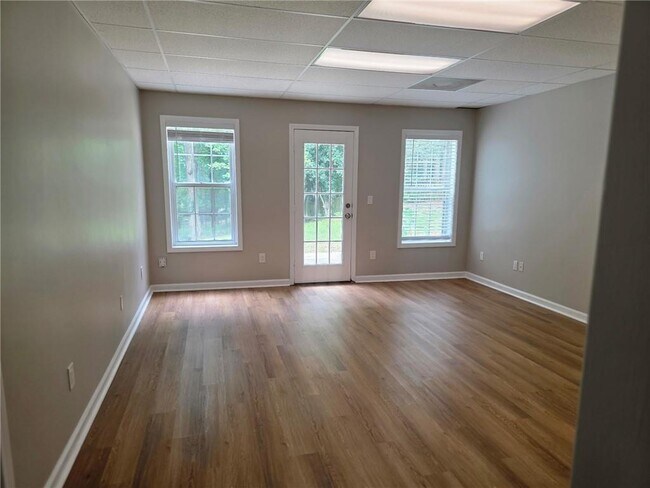 Building Photo - 2257 Roseberry Ln