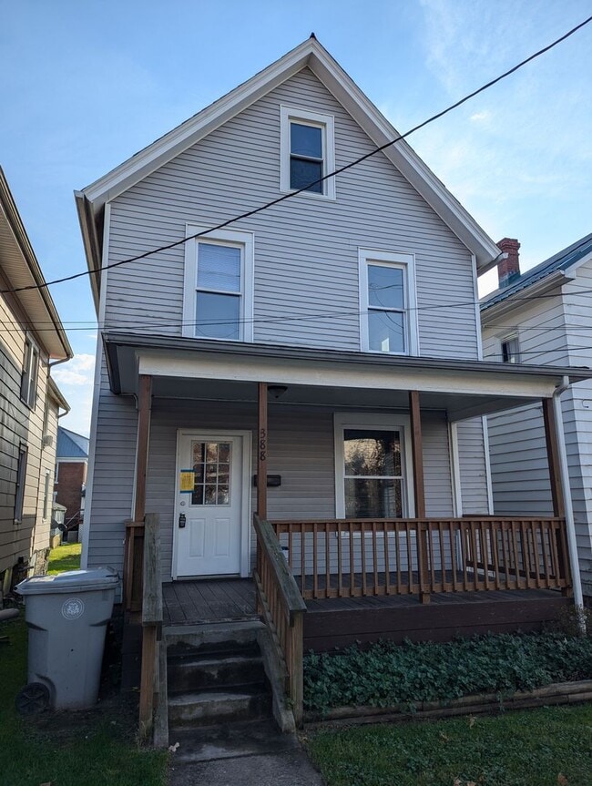 Building Photo - Three Bedroom, Single Family Home with Lot...