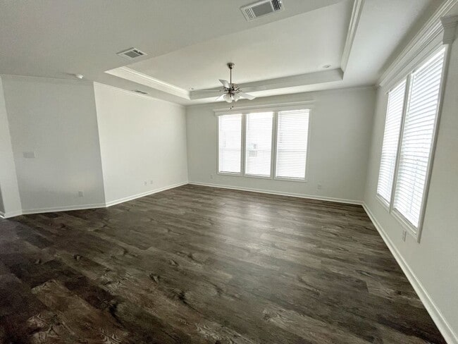 Building Photo - 1033 Vervain Dr