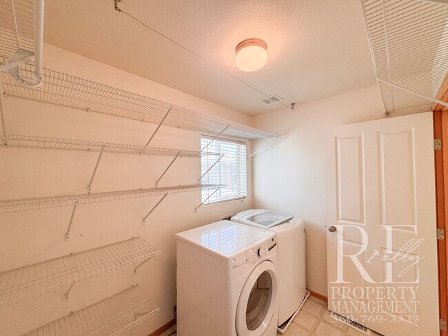 Building Photo - 18128 Mt Walker Dr NE