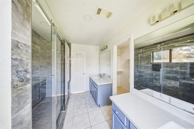 Building Photo - 19519 Mallard Lake Ln