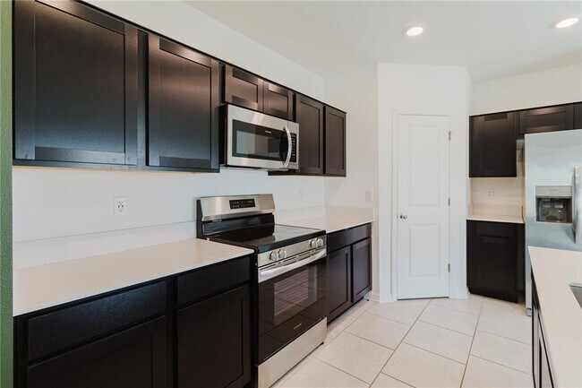 Building Photo - 1458 Austin St