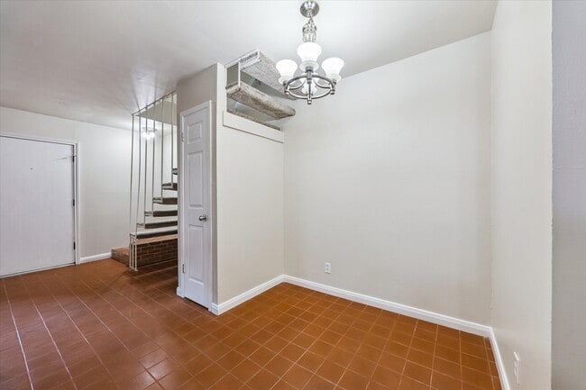 Building Photo - 1205 Autrey St