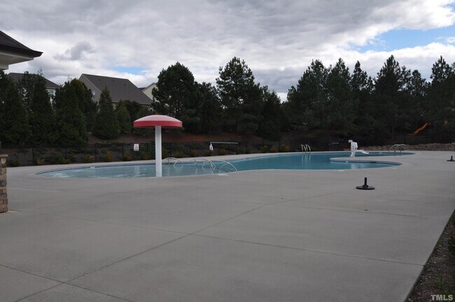 Building Photo - 5405 Cambridgeshire Loop