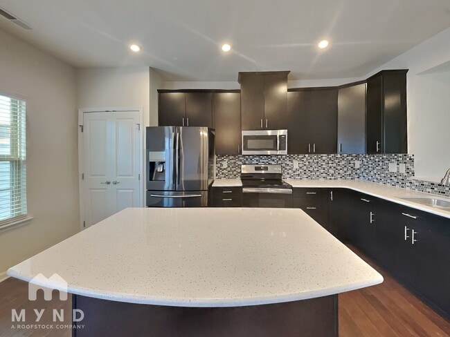 Building Photo - 4228 Audubon Pk Dr