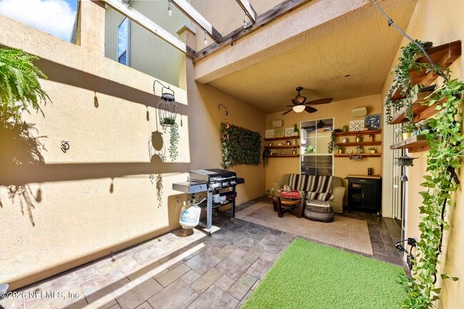 Building Photo - 6209 Eclipse Cir