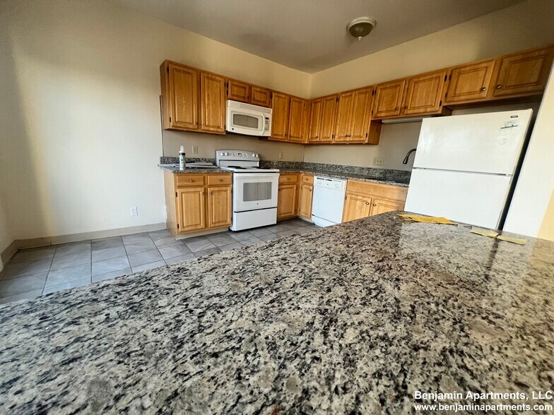 Building Photo - 1111 Commonwealth Ave