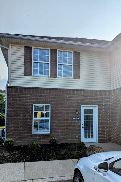 Building Photo - 9303 Stonestreet Rd