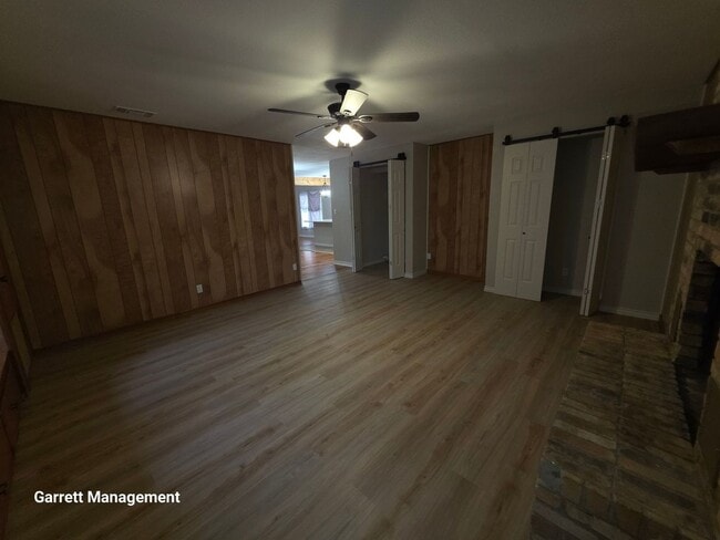 Building Photo - 3/2 Remodeled Home in Lampasas