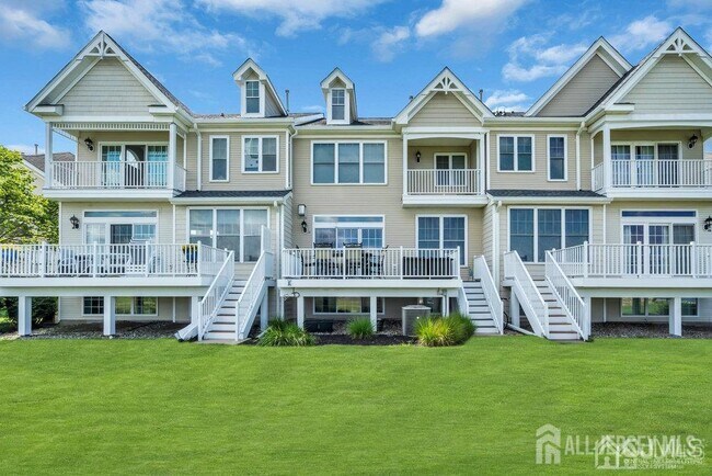 Building Photo - 38 S Shore Dr