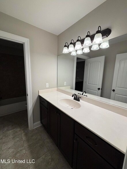 Building Photo - 3153 Fossil Hill Dr