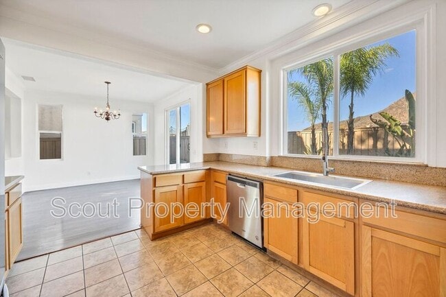 Building Photo - 33554 Cedar Creek Ln