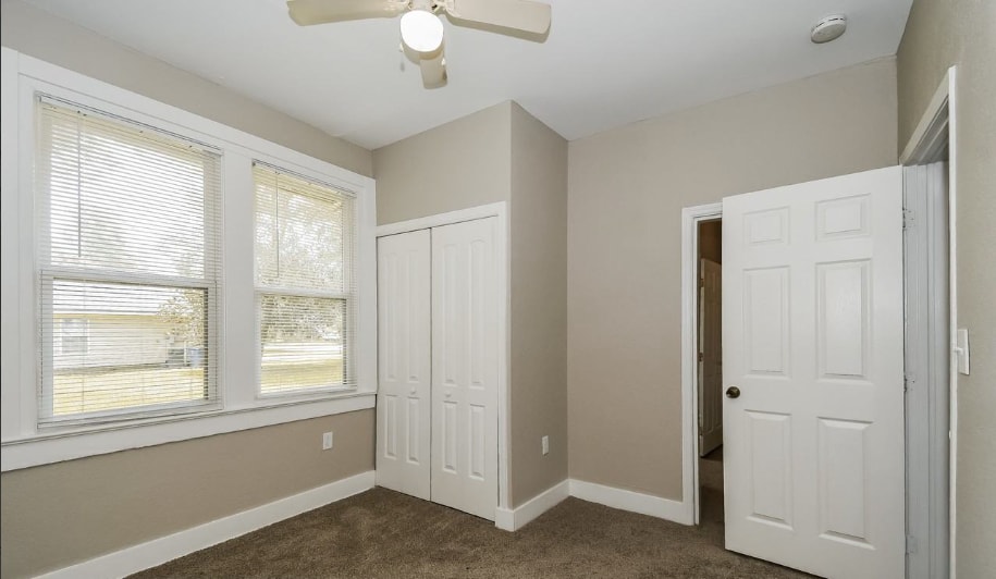 Building Photo - 9043 9th Ave