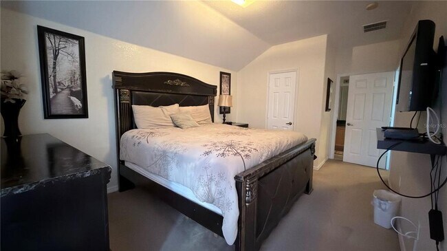 Building Photo - 334 Cadiz Loop