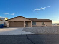 Building Photo - 3 Bedroom - 2 Bath Home