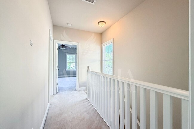 Building Photo - 7754 ACC Blvd