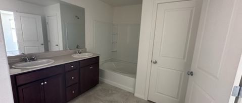 Building Photo - 8442 Cabirolera Ave