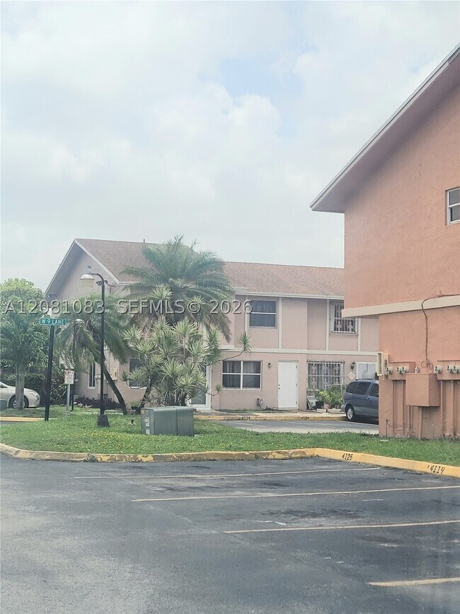 Building Photo - 3973 W 9th Ln