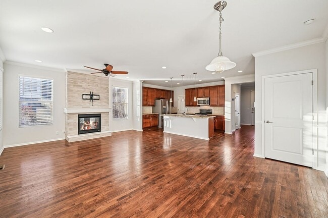 Building Photo - 8002 E 49th Pl