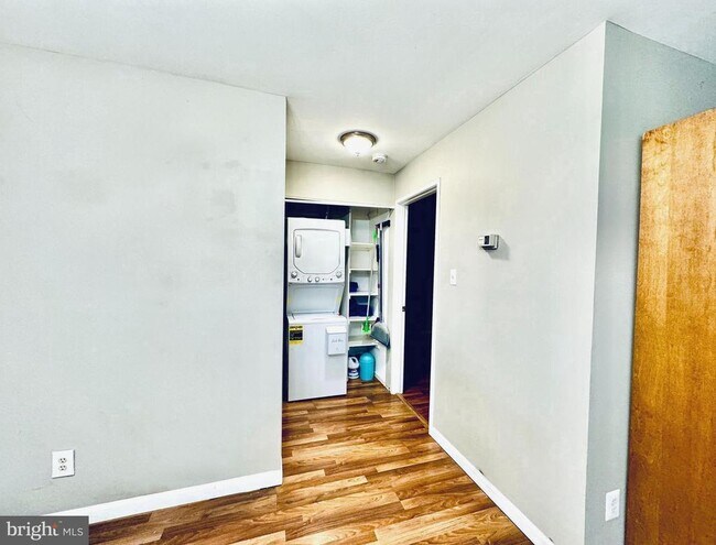 Building Photo - 18237 Swiss Cir